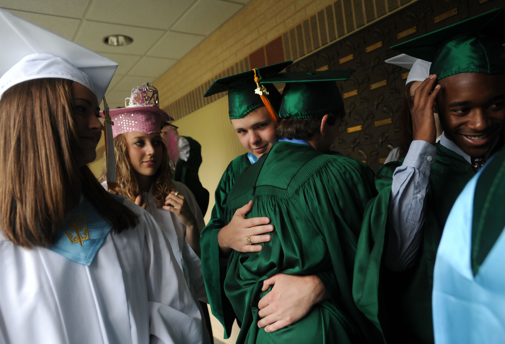 Holy Cross' class of 25 says farewell